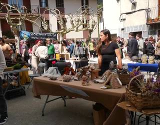 Harrera bikaina izan zuen lehenengo Udaberriko Azokak