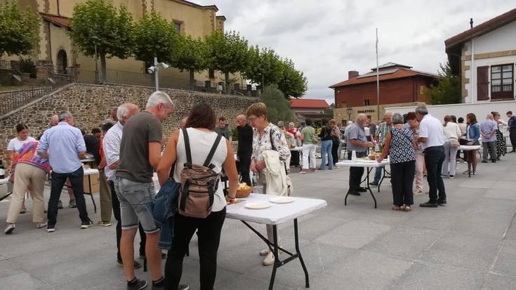 Abuztua agurtzeko plan bikaina, bihar, Olaberriko San Joan Txikin