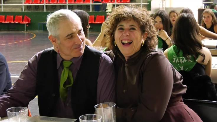 Batera bazkaldu zuten eleganteek