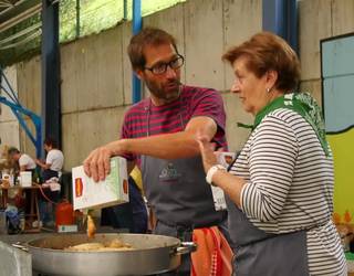 Herriko elkarteen arteko paella lehiaketa ospatu dute