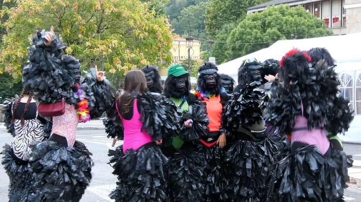 Irudimena dantzan jarri eta goizaldera arte irauteko indarrak bildu zituzten ordiziarrek