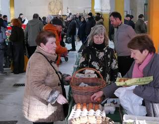 Beasaingo azokaren mendeurrena ospatu dute