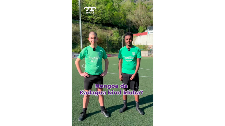 Soraluze futbol taldeko gazte mailako jokalariak galdetegi azkarrean