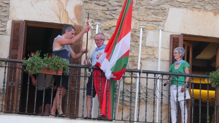Gabiriako Udalak eta herriko eragileek festetan izandako eraso eta jarrera ezegokiak salatu dituzte