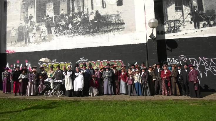 Dotore-dotore pasa zuten Elegante Eguna