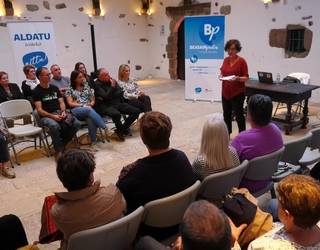 Beasainpedia aurkeztu da, Wikipedian herriko informazioa eta edukia euskaraz sortzeko