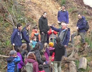 Aurten ere Zuhaitz Eguna ospatu dute Itsasondon