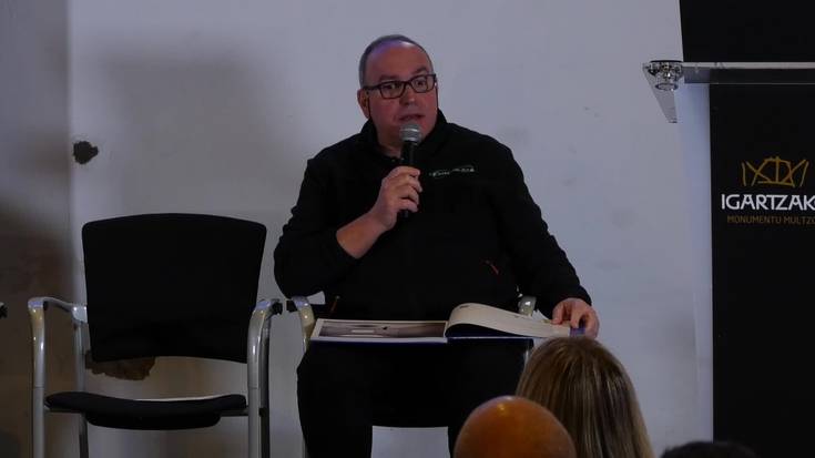 Jose Luis Etxezarreta - 'Begirada osagarriak', Lemniskata Kaierak liburuaren aurkezpena