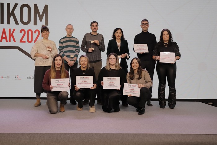 Euskarazko toki hedabideen komunitatearen elkargune izan dira TOKIKOM Sariak